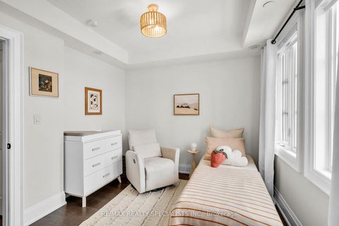 Photo 30 at 71 - 71 Elder Avenue, Long Branch, Toronto