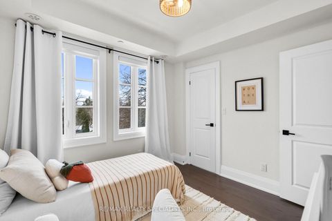 Photo 32 at 71 - 71 Elder Avenue, Long Branch, Toronto