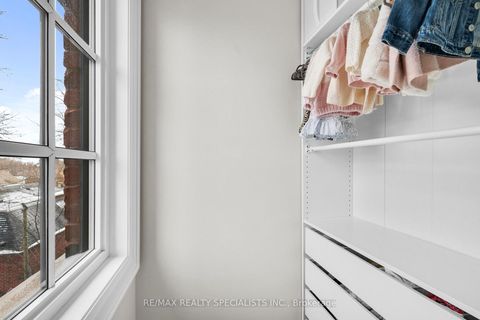 Photo 33 at 71 - 71 Elder Avenue, Long Branch, Toronto