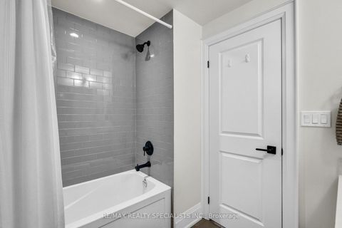 Photo 35 at 71 - 71 Elder Avenue, Long Branch, Toronto