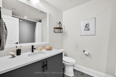 Photo 36 at 71 - 71 Elder Avenue, Long Branch, Toronto