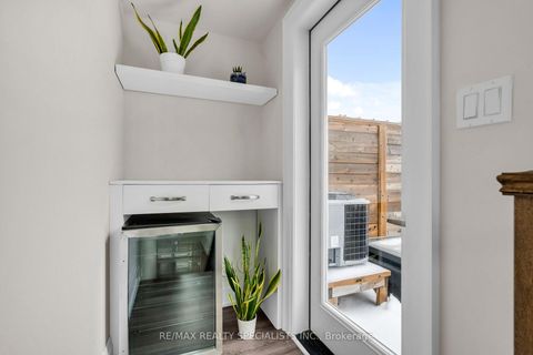 Photo 42 at 71 - 71 Elder Avenue, Long Branch, Toronto