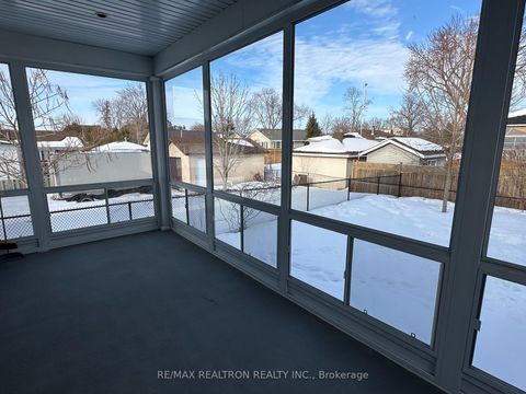 Photo 13 at 815 Churchill Lane, Historic Lakeshore Communities, Georgina