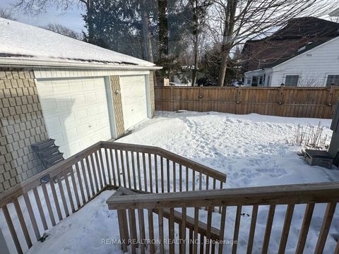 Photo 18 at 815 Churchill Lane, Historic Lakeshore Communities, Georgina