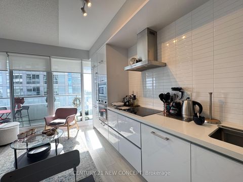 Photo 2 at 4206 - 2221 Yonge Street, Mount Pleasant West, Toronto