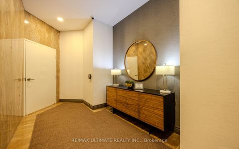 Photo 13 at 201 - 240 Heath Street W, Forest Hill South, Toronto