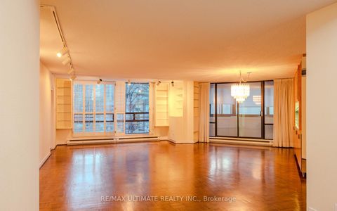 Photo 16 at 201 - 240 Heath Street W, Forest Hill South, Toronto