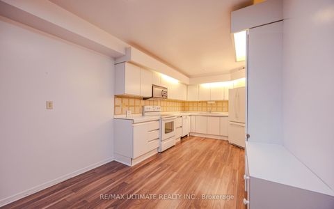 Photo 28 at 201 - 240 Heath Street W, Forest Hill South, Toronto