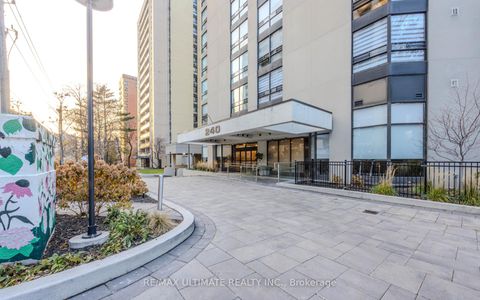 Photo 34 at 201 - 240 Heath Street W, Forest Hill South, Toronto