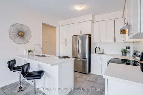 Photo 10 at 163 Crombie Street, Bowmanville, Clarington