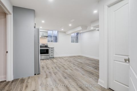 Photo 35 at 163 Crombie Street, Bowmanville, Clarington