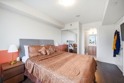 Photo 15 at 926 - 2 Eva Road E, Etobicoke West Mall, Toronto