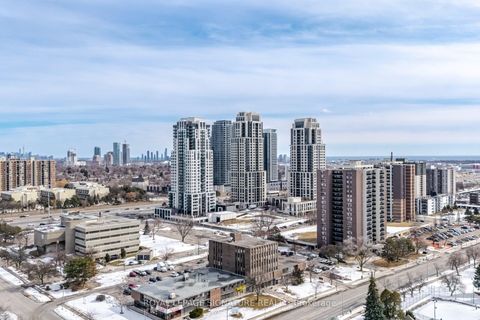 Photo 32 at 926 - 2 Eva Road E, Etobicoke West Mall, Toronto