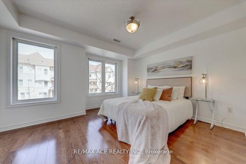 Photo 18 at 43 Kawneer Terrace, Dorset Park, Toronto