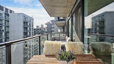 Photo 18 at 1313 - 111 Bathurst Street, Waterfront Communities C1, Toronto