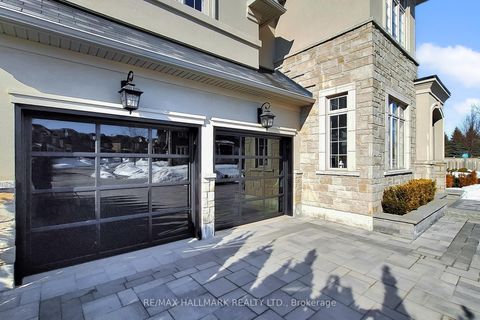 Photo 4 at 1135 Cenotaph Boulevard, Wyndham, Newmarket