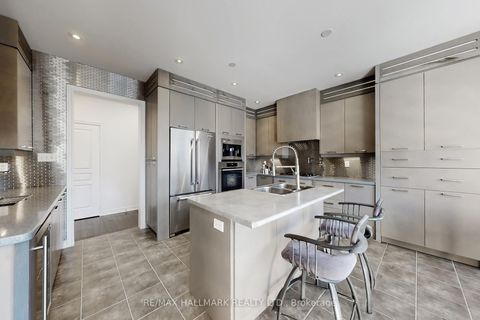 Photo 8 at 1135 Cenotaph Boulevard, Wyndham, Newmarket