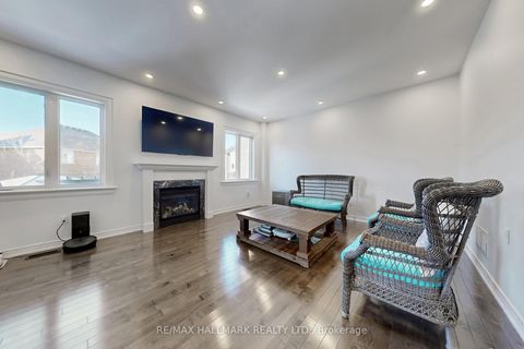 Photo 13 at 1135 Cenotaph Boulevard, Wyndham, Newmarket