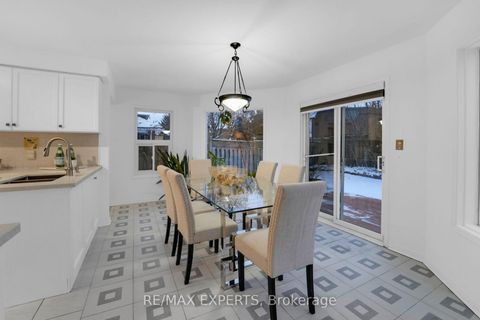 Photo 9 at 62 Luba Avenue, Devonsleigh, Richmond Hill