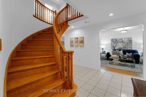 Photo 19 at 62 Luba Avenue, Devonsleigh, Richmond Hill