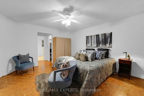 Photo 22 at 62 Luba Avenue, Devonsleigh, Richmond Hill