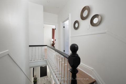 Photo 24 at 157 Lippincott Street, University, Toronto