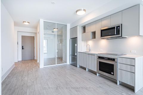 Photo 11 at 19 - 118 Merchants' Wharf, Waterfront Communities C8, Toronto