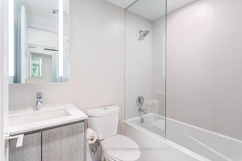 Photo 19 at 19 - 118 Merchants' Wharf, Waterfront Communities C8, Toronto