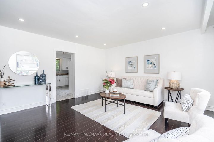 Photo 9 at 104 Highland Park Boulevard, Grandview, Markham