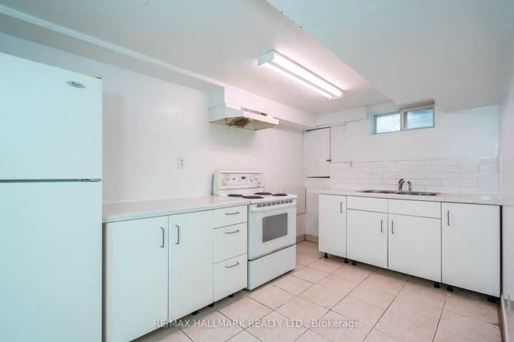 Photo 28 at 104 Highland Park Boulevard, Grandview, Markham