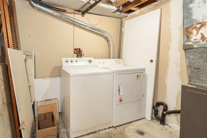 Photo 30 at 104 Highland Park Boulevard, Grandview, Markham