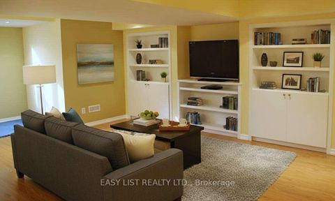 Photo 21 at 345 Tower Hill Road, Jefferson, Richmond Hill