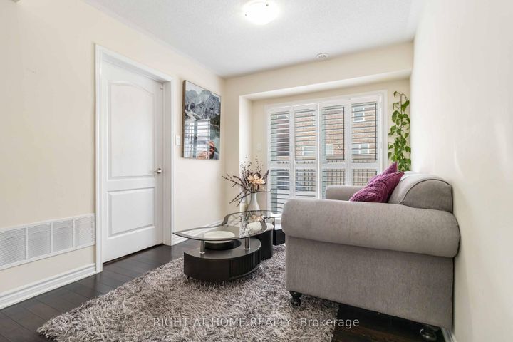 Photo 3 at 40 Stewardship Rd Road E, Northwest Brampton, Brampton