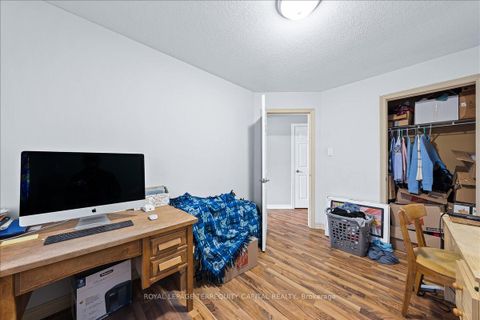 Photo 16 at 102 Henry Street, Wellington, Barrie