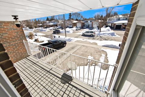 Photo 6 at 74 Glenstroke Drive, Malvern West, Toronto