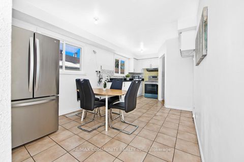 Photo 7 at 74 Glenstroke Drive, Malvern West, Toronto