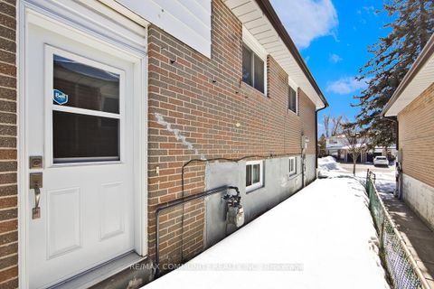 Photo 13 at 74 Glenstroke Drive, Malvern West, Toronto
