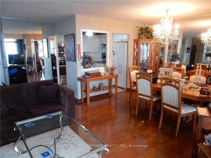 Photo 14 at 1512 - 500 GREEN Road, Lakeshore, Hamilton