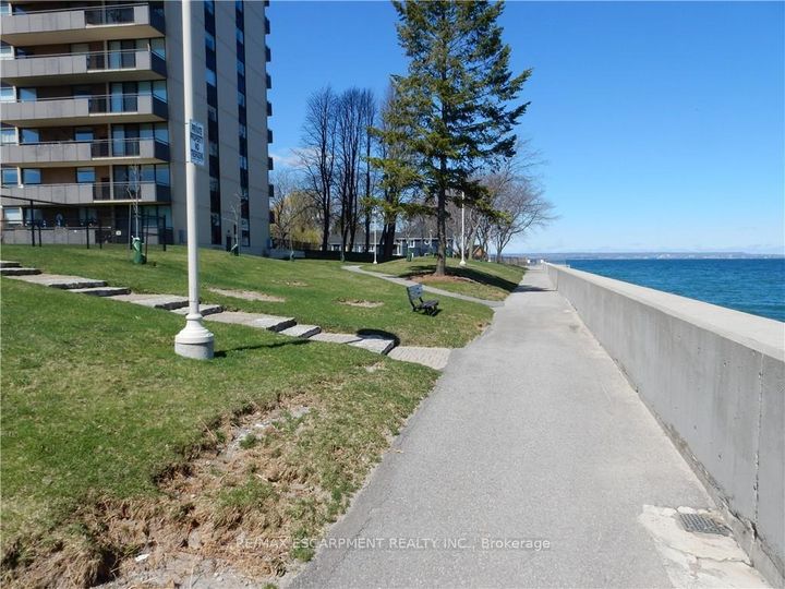 Photo 36 at 1512 - 500 GREEN Road, Lakeshore, Hamilton