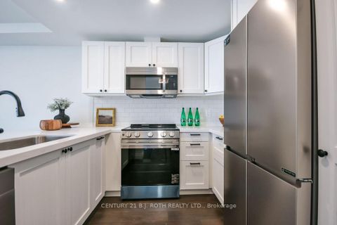 Photo 3 at 314 - 268 Ridley Boulevard, Nortown, Toronto