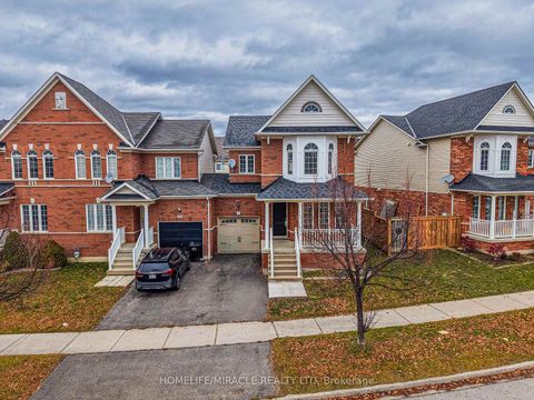 Photo 1 at 12 Diana Way, Shore, Barrie