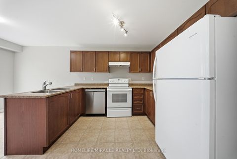 Photo 17 at 12 Diana Way, Shore, Barrie