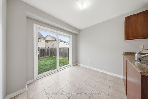 Photo 19 at 12 Diana Way, Shore, Barrie