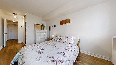 Photo 12 at 1403 - 4 Park Vista Crescent, Parkview, Toronto