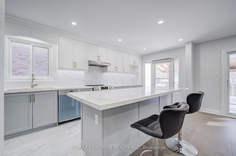 Photo 8 at 32 Wessex Place, Agincourt North, Toronto