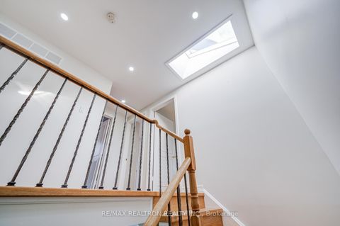 Photo 15 at 32 Wessex Place, Agincourt North, Toronto