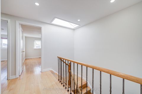 Photo 16 at 32 Wessex Place, Agincourt North, Toronto