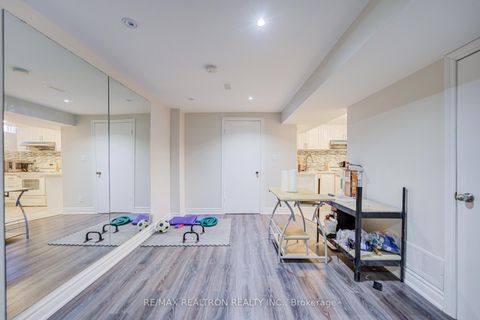 Photo 24 at 32 Wessex Place, Agincourt North, Toronto