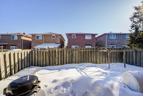 Photo 28 at 32 Wessex Place, Agincourt North, Toronto