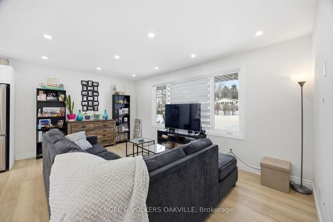 Photo 7 at 206 Yeates Avenue, Painswick North, Barrie